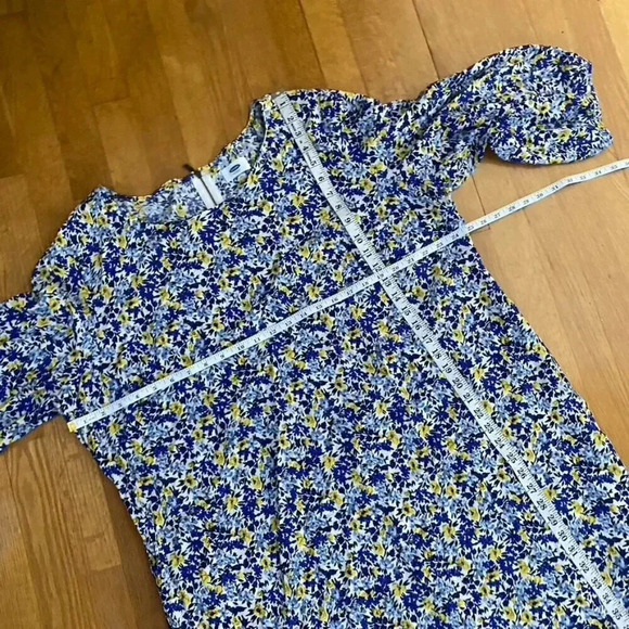 Old Navy Yellow and Blue Floral Shift Dress - Picture 10 of 11